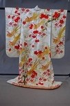 Lot 23 - An embroidered Japanese wedding kimono, 20th...