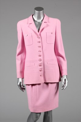 Lot 152 - A Chanel boutique pink wool summer suit, 1990s,...