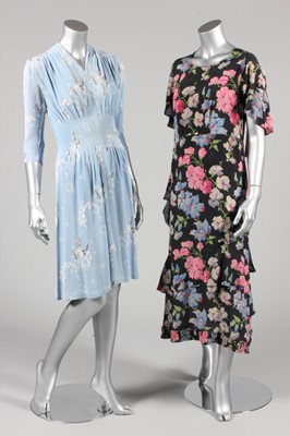 Lot 200 - A general group of clothing, 1930s-50s, eleven...