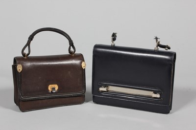 Lot 346 - A Gucci vanity case and four assorted handbags,...