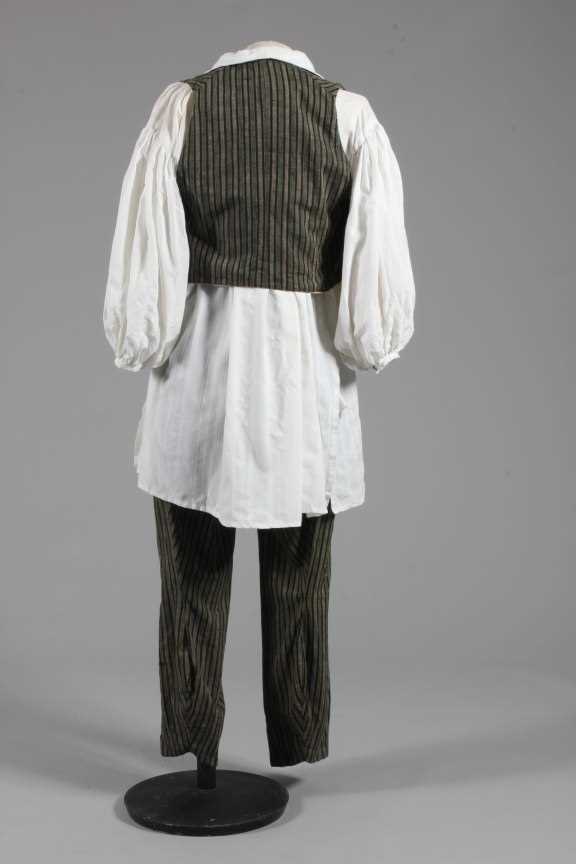 VIVIENNE WESTWOOD pirate shirt