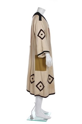 Lot 235 - Laurence Olivier's tunic from the film...