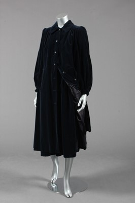 Lot 150 - An Yves Saint Laurent Rive Gauche navy velvet...