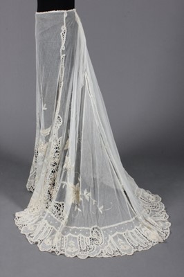 Lot 88 - A fine Edwardian taplelace bridal or...