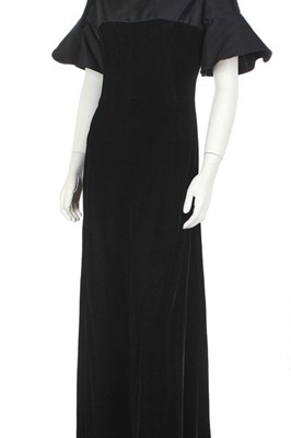 Lot 253 - A Christian Dior London black velvet evening...