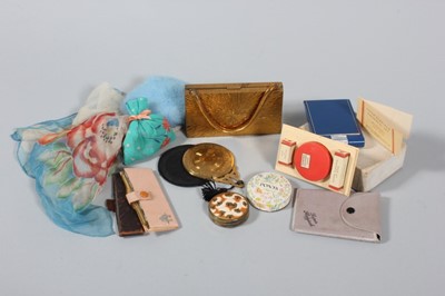 Lot 30 - A group of cosmetics and vanity cases,...