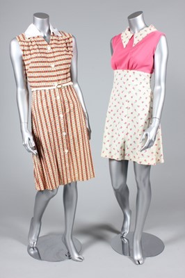 Lot 282 - A group of printed short/summer dresses, 1960s-...