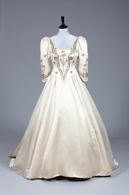 Lot 184 - The Lindka Cierach replica of the bridal gown...