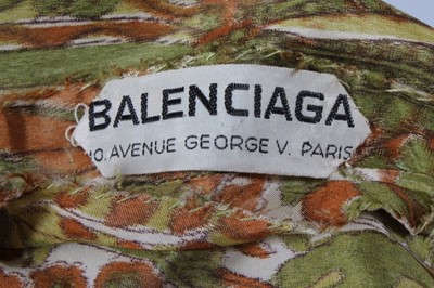 Lot 62 - A Balenciaga couture figurative chine taffeta...