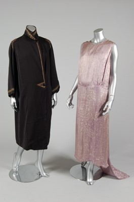 Lot 197 - A group of clothing, mainly 1920s-30s,...