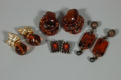 Lot 248 - A good group of mainly 1980s earrings, approx...