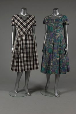 Lot 429 - A group of summer/lounging wear, 1950s-early...