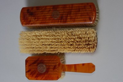 Lot 86 - Wallis Warfield Simpson's tortoiseshell...