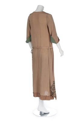 Lot 134 - A group of day/dinner wear in shades of...