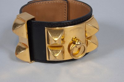 Lot 2 - An Hermès collier de chien belt and wristlet,...