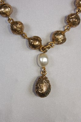 Lot 18 - A Chanel nugget and blister pearl necklace,...