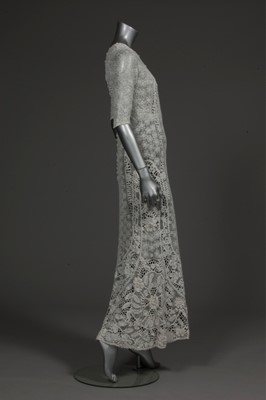 Lot 54 - An Irish crochet summer gown, circa 1910-12,...