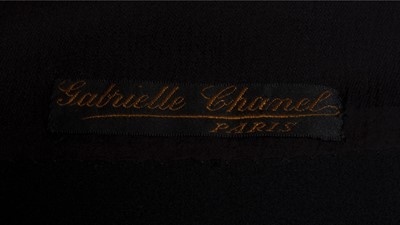 Lot 75 - A rare Gabrielle Chanel beaded silk crepe...