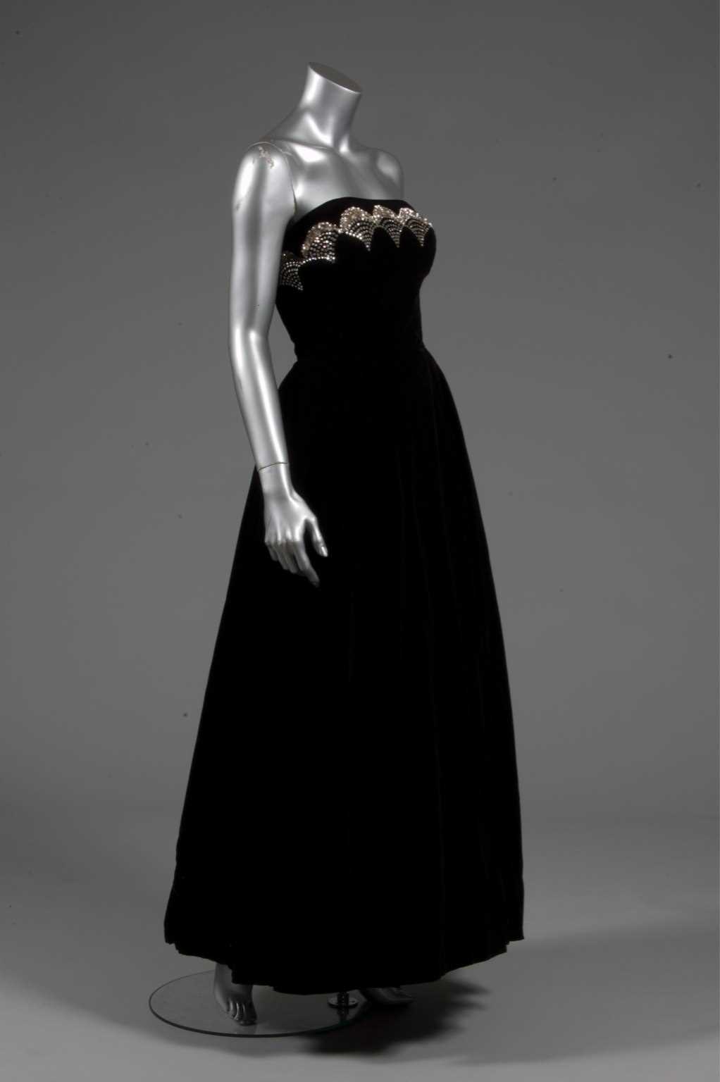 Lot 122 - A Dior London black velvet ball gown, circa