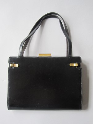 Lot 222 - A Gucci handbag with reversible outer cover,...