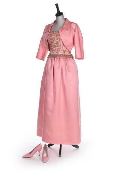 Lot 90 - A fine Givenchy couture pink shantung silk...
