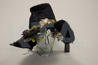 Lot 137 - A group of hats, comprising: black 1830s...