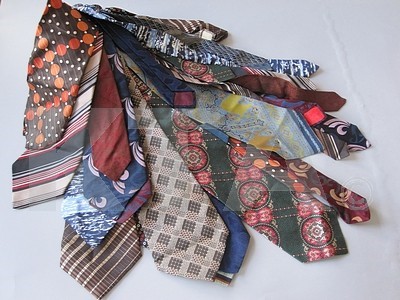 Lot 240 - A large group of men's ties, mainly printed...