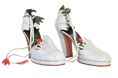 Lot 152 - A pair of rare Manolo Blahnik for Zapata...