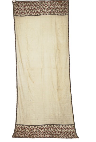 A LONG SHAWL (DOCHALLA)