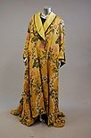 Lot 170 - An 18th century style brocaded dressing gown,...