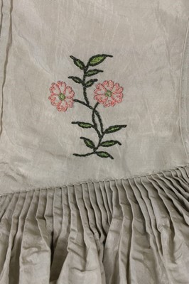 Lot 23 - A fine embroidered dove-grey silk robe...