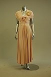 Lot 108 - 1930s-early 1940s clothing, approx 15...