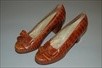 Lot 109 - A group of 1940s and 50s shoes, approx 21...