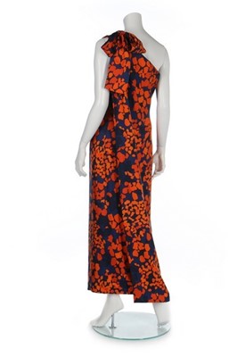 Lot 94 - An Yves Saint Laurent couture printed silk...
