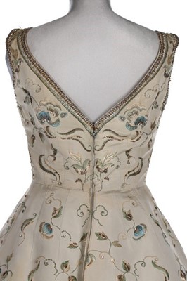 Lot 89 - A Pierre Balmain couture embroidered cocktail...