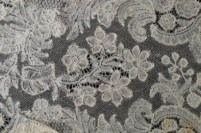 Lot 428 - A pair of joined Brussels lace lappets,...