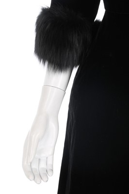 Lot 210 - A Pierre Balmain couture black velvet cocktail...