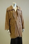 Lot 39 - A group mainly leather pieces, 3 ensembles,...