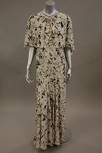 Lot 58 - A Chanel couture printed crepe de chine garden...