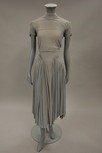 Lot 86 - A Madame Gr couture dove-grey silk jersey gown,...
