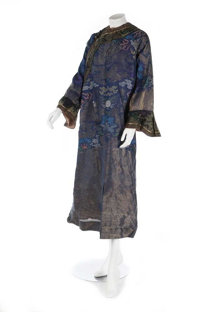 Lot 498 - A brocade dragon robe woven with nine clawed...