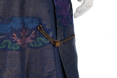 Lot 498 - A brocade dragon robe woven with nine clawed...