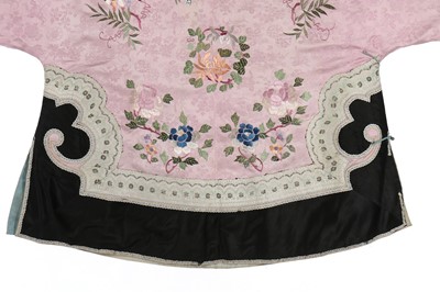 Lot 500 - A pale lavender damask informal robe, chang-fu,...