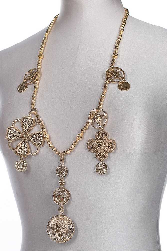 Collier Breloque Ange Doré - Style Oscar De La Renta & Betsy Johnson - Look Tendance