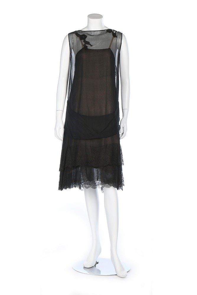 Sarin Flapper Lot 199 - A beaded dark brown/black satin flapper