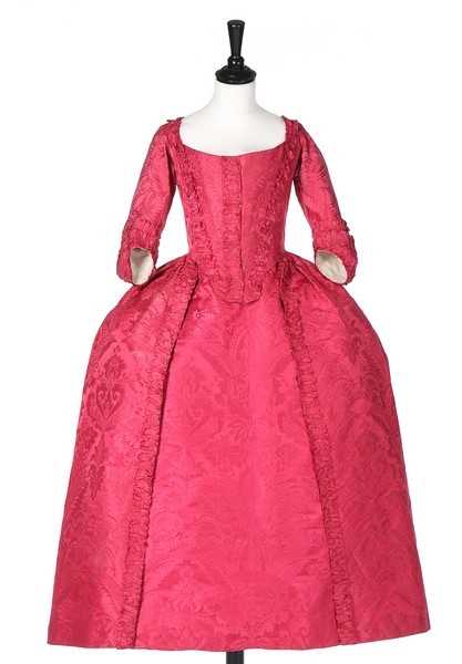Click for high resolution Lot 74 - A crimson damask silk robe à l'Anglaise, circa...