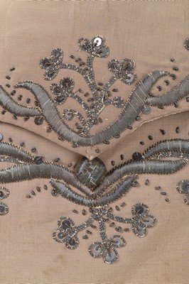 Lot 88 - A gentleman's embroidered buff silk waistcoat,...