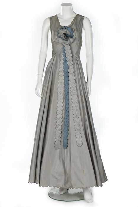 Lot 88 - A Jeanne Lanvin couture bias-cut evening gown,...