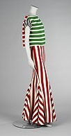 Lot 473 - A Gianni Versace full length skirt of red and...