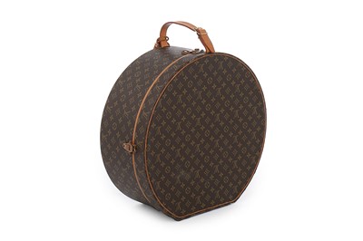 Lot 17 - A Louis Vuitton monogrammed leather hatbox,...